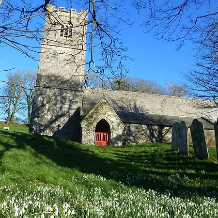 The Old Wagon House * Saint Clether